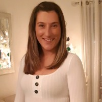 Julie Synaeghel Email