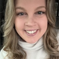 Hannah Rowe Email & Phone Number