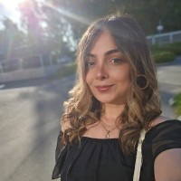Razan Hussein Email