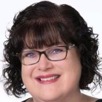 Simpson Optical Employee Laura Mitchell's profile photo