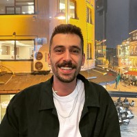 Kami Vanlıoğlu Email & Phone Number