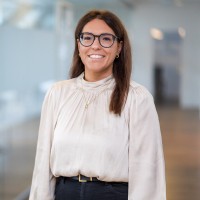 IEG - INVESTMENT BANKING GROUP Employee Vanessa Schwemme's profile photo