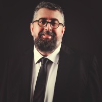Akan Abdula Email