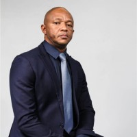 Mosarwa Molema Email