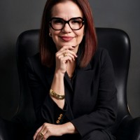 Danielle Costa Email