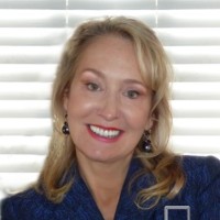 Platinum Realty Employee Ellen Kelley's profile photo