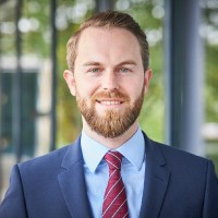 Lukas Weinhold Email