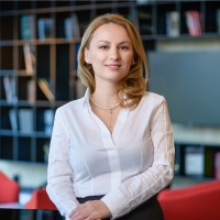 Hacking HR Employee Gina Cruceru's profile photo