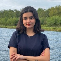 Aynaz Abdollahzadeh Email