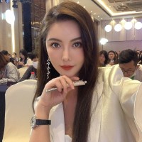 Martin Greenfield Clothiers Employee Mimi Sato's profile photo