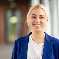 Isabelle Jelitto Email