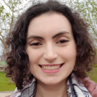 Anais Debreuille Email