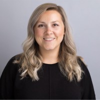 Lake Shore Travel Employee Deanne O'Such's profile photo