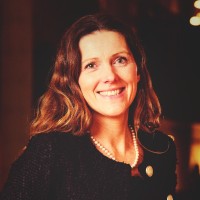 Anne Lind Email