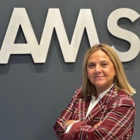 Laura Fernandez Email