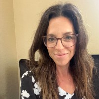 Lizzie L. Email