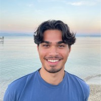 Robert Hakim Email