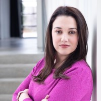 Round Hill Music Employee Rebecca Turner's profile photo