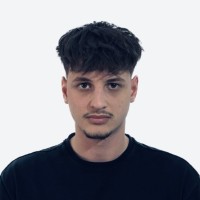 Bence Bodnár Email