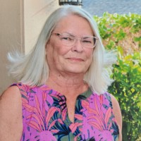 Sandra Weir Email & Phone Number