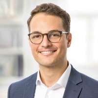 Simon van Zyl Email