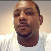 Douglas Express Delivery Employee Shonderrick Schuller's profile photo