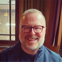 vineyard vines Employee Joe Maioriello-Moon's profile photo