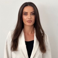 Elayne Employee Astrete Kastrati's profile photo