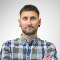 Maksym Maslov Email
