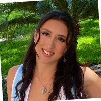 Upak, Inc. Employee Ava Girard's profile photo