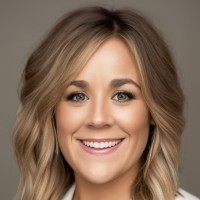 Kelsey Hunt Email & Phone Number