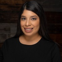Executive Maintenance, Inc. (EMI) Employee Yesly Castillo's profile photo