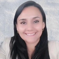 Shirley Cuevas Calderón Email