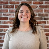 Pluckers Wing Bar Employee Anne Minor's profile photo