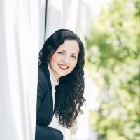 Natascha Lorenz Email
