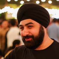 E-mail e número de telefone de Prabhtej Bhatia