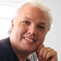 DeepWeaver.ai Employee Simon Kaye's profile photo