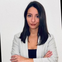 Valmont Group Employee Kelly de Oliveira's profile photo