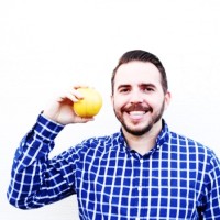 E-mail e número de telefone de Carlos Govantes