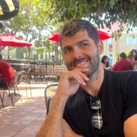 Zach Munz Email & Phone Number