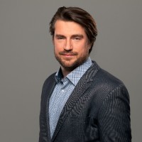 Realcube Employee Jon Rades's profile photo