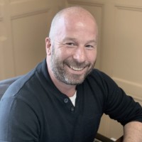 Studee Employee Simon Andrews's profile photo