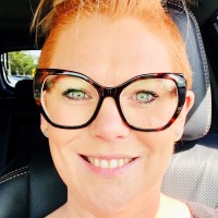 Kirsty Buselli Email