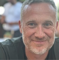 Henry Lowe Email & Phone Number