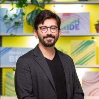 HelloFresh Employee Enrique Thayer's profile photo