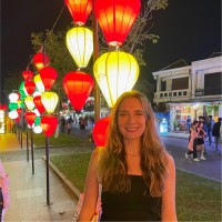 Laura Traikov Email & Phone Number