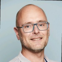 Dennis Geerts Email
