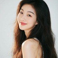 Scarlett Chen Email
