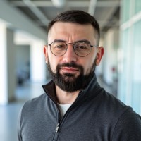 Ivan Š. Email