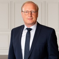 Meyer & Söhne GmbH Employee Dipl.-Ing. Looks's profile photo